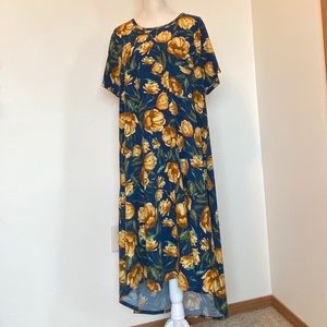 LuLaRoe Carly 3XL Blue w/ Floral Legging Material